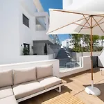 Casa Nalia Ii Apartment